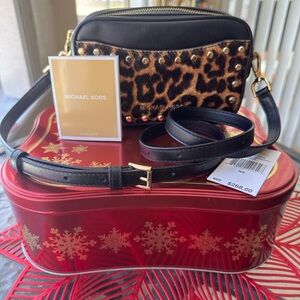 Michael Kors Jet Set Crossbody/Fanny Pack Black and Leopard Crossbody Bag